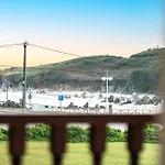 Dom wakacyjny Toro Playa A 100 M De La Playa Llanes