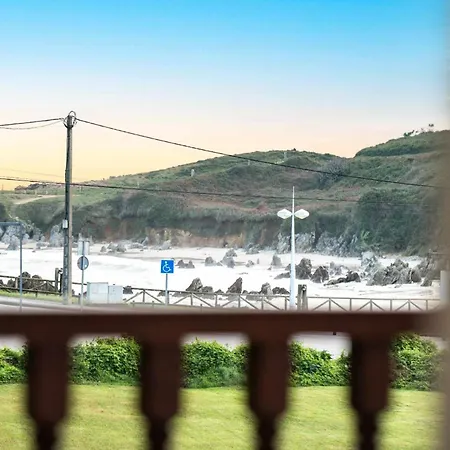 Vakantiehuis Vacacional Toro Playa Llanes